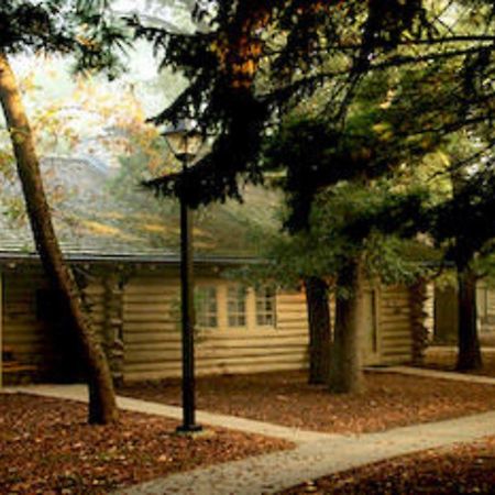 Starved Rock Lodge & Conference Center Utica Exterior foto